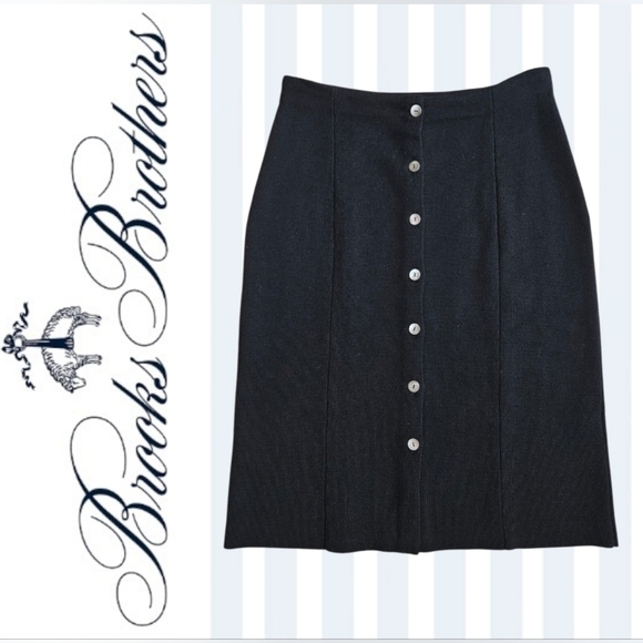Brooks Brothers Extra Fine Italian Merino Wool Knit Skirt MOP Buttons Medium